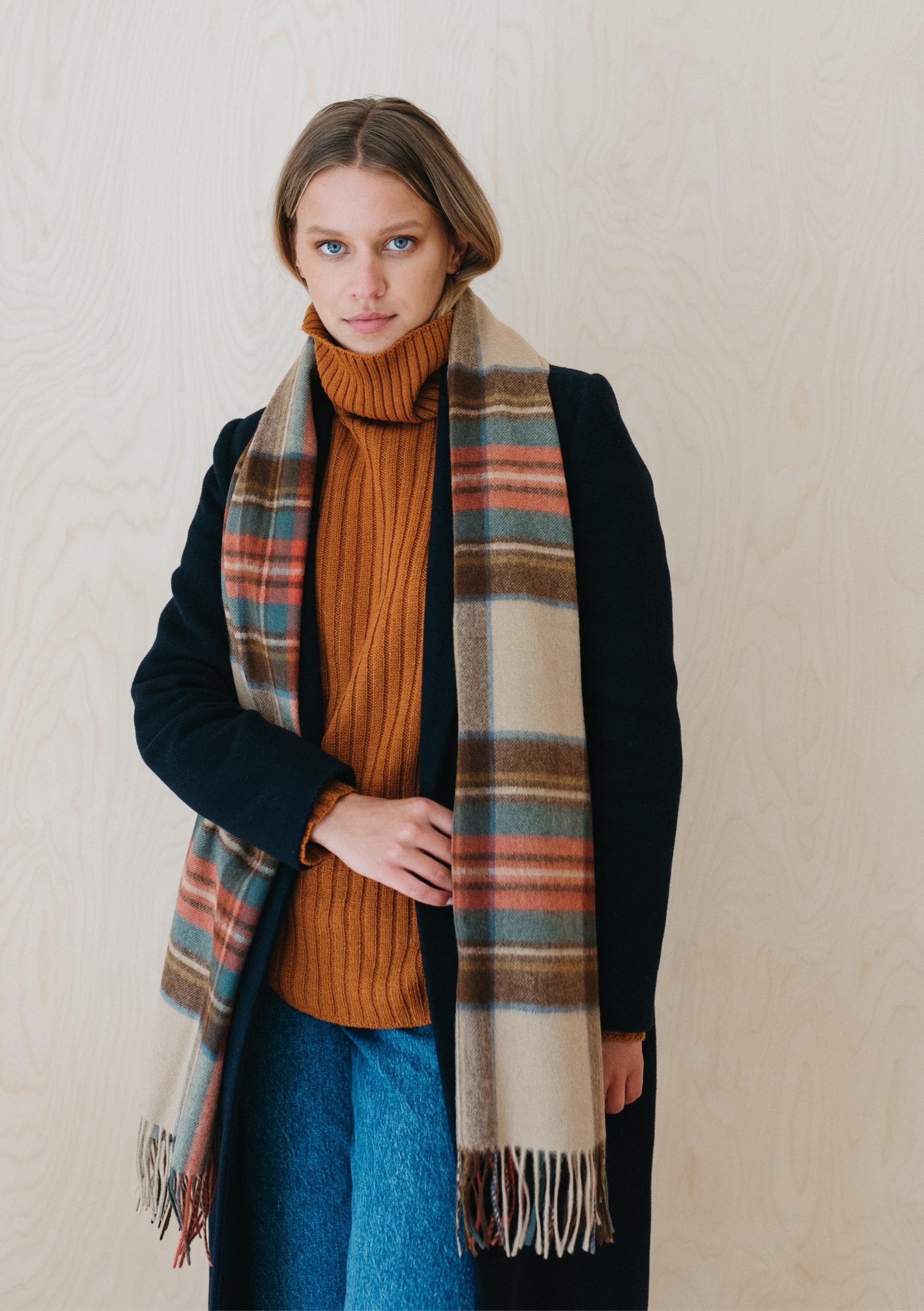 Monogram wool cashmere scarf Sage - Crush Concept