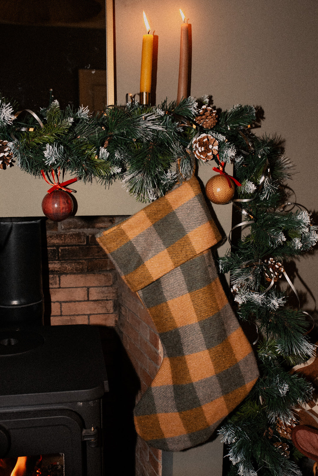 Weihnachtsstrumpf aus recycelter Wolle in Buchanan Antique Tartan