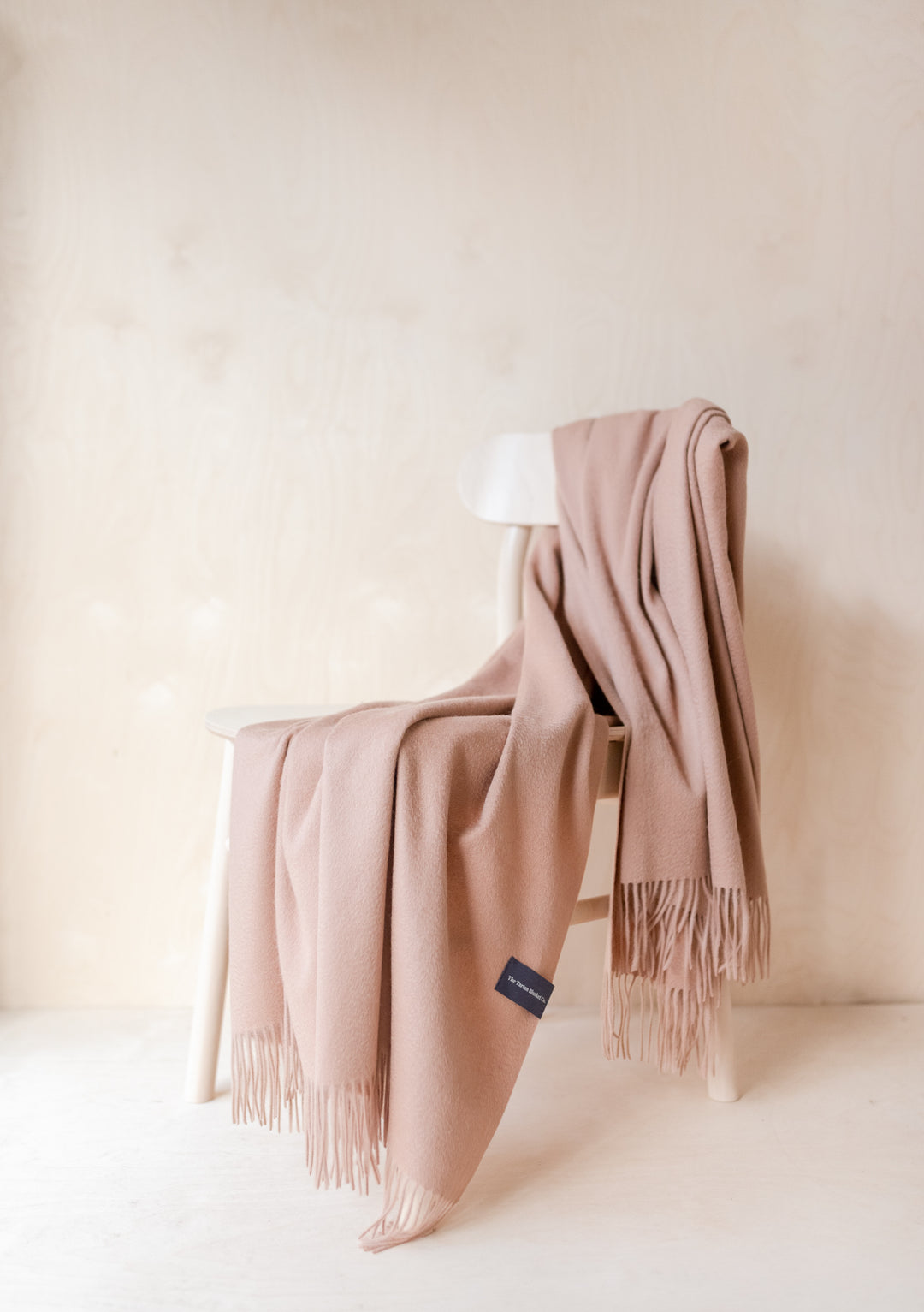 Cashmere Small Blanket in Blush