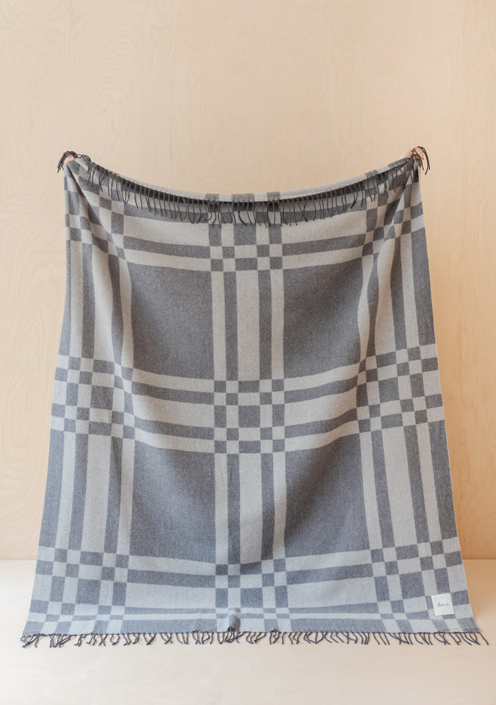 Lambswool Blanket in Grey Pillar Check