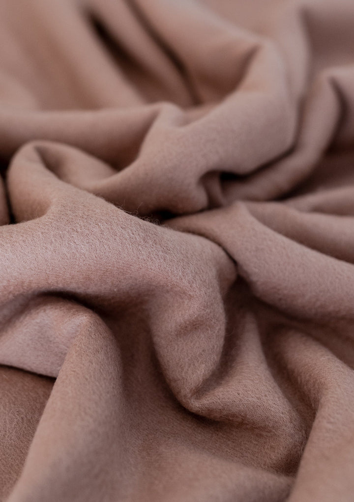 Lambswool Blanket Scarf in Blush
