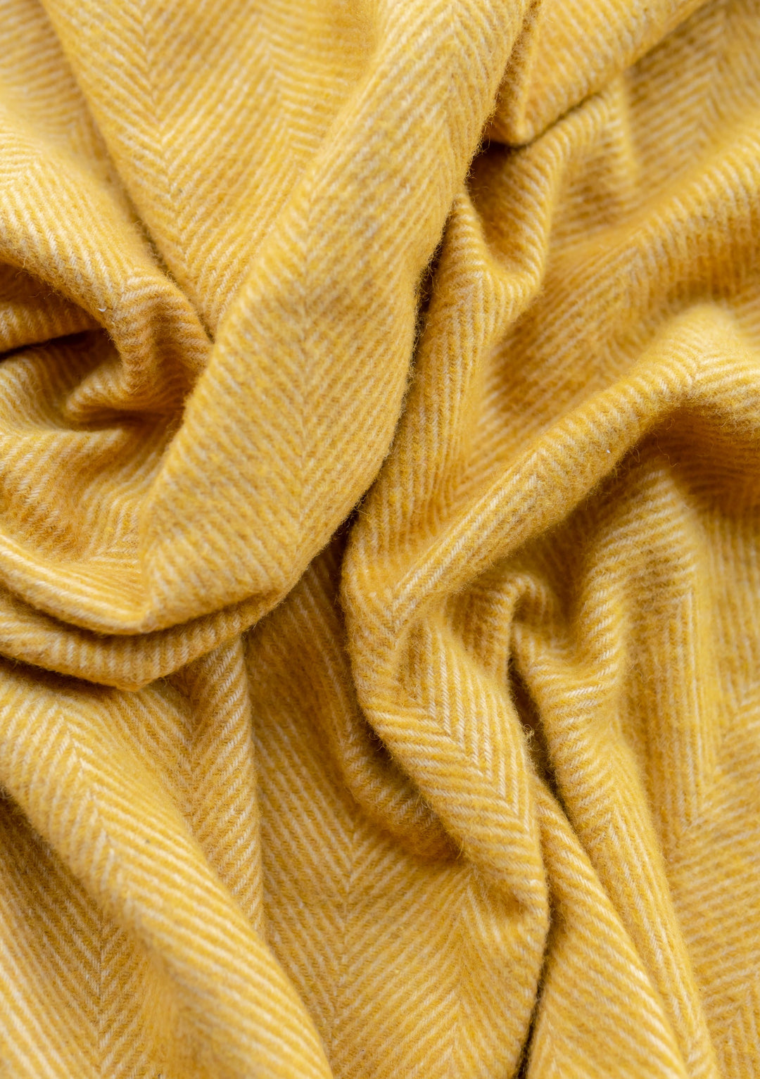 Recycled Wool Small Picnic Blanket in Golden Herringbone