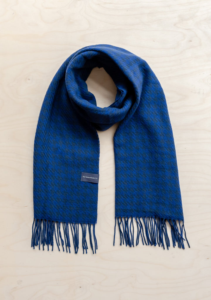 Lambswool Scarf in Cobalt Houndstooth