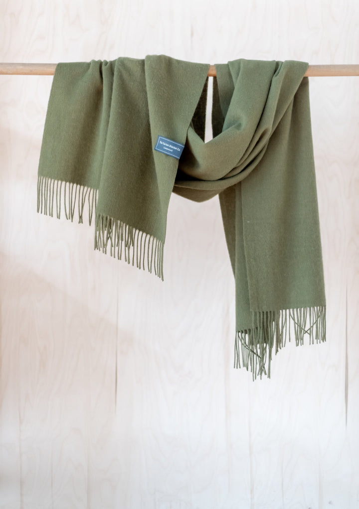 Lambswool Blanket Scarf in Olive